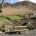 The Wayside And Whisky Barn Guest house Whitbeck