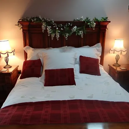 The Wayside And Whisky Barn