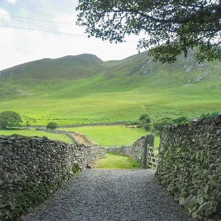 The Wayside And Whisky Barn Whitbeck