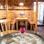 Affittacamere The Wayside And Whisky Barn 4*