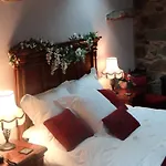 Pensión The Wayside And Whisky Barn