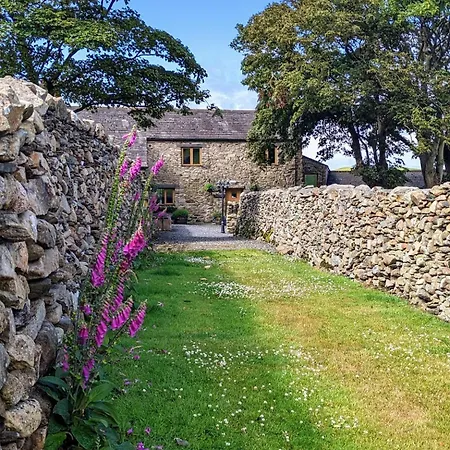 Casa de hóspedes The Wayside And Whisky Barn Whitbeck