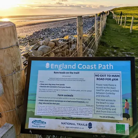 Gasthuis The Wayside And Whisky Barn