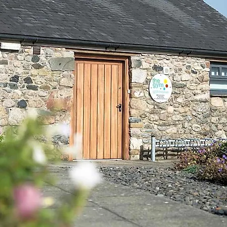 The Wayside And Whisky Barn Pensjonat 4*