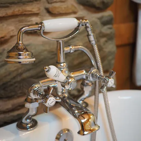 Affittacamere The Wayside And Whisky Barn 4*