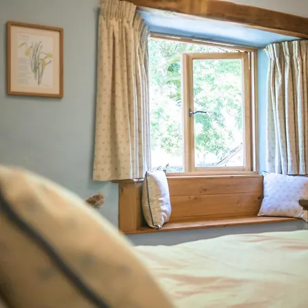 The Wayside And Whisky Barn Pensjonat 4*