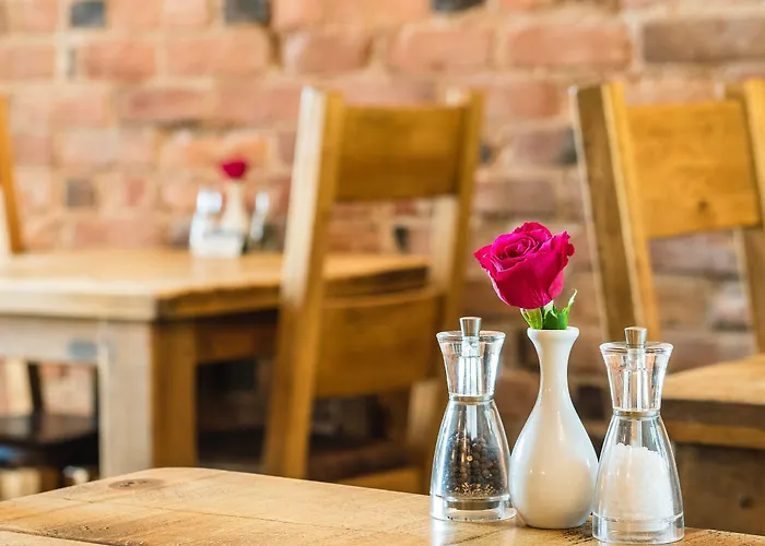 Gasthuis The Wayside And Whisky Barn