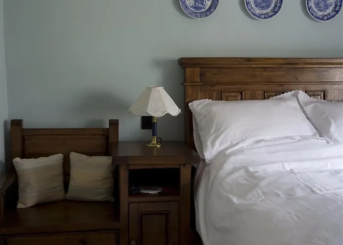 Gasthuis The Wayside And Whisky Barn