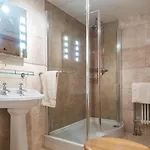 Guest house The Wayside And Whisky Barn 4*