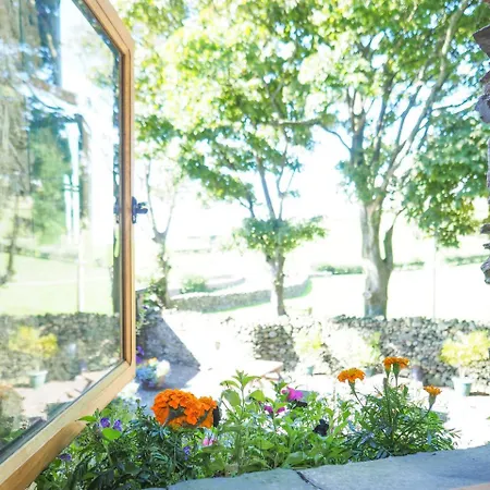 The Wayside And Whisky Barn 4* Whitbeck